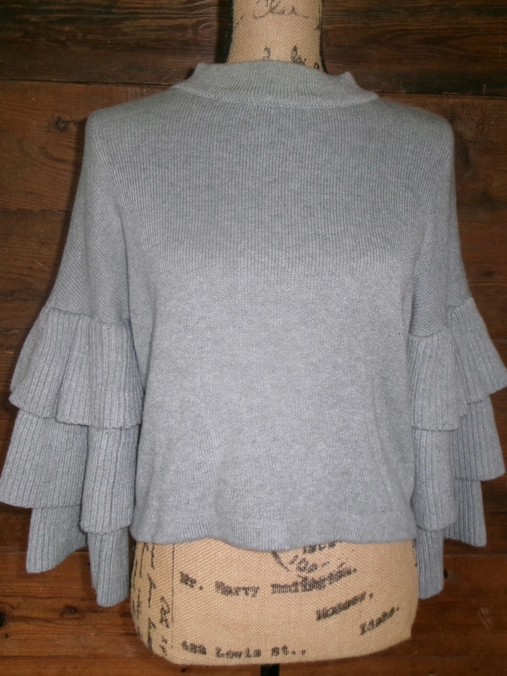 Vintage grey knit jumper size M
